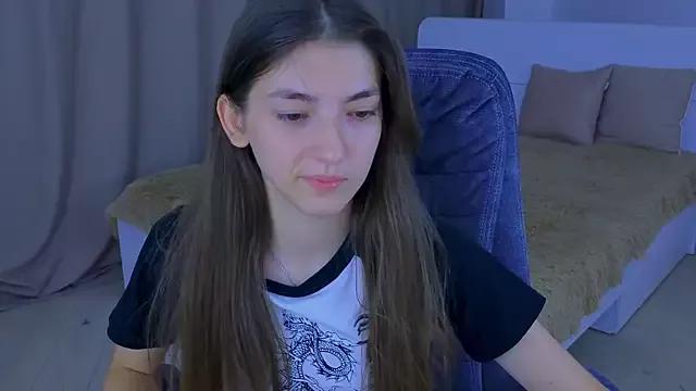 EmmaCherry7 from StripChat