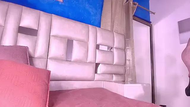 Try our streaming cams variety and talk on a personal level with our adorable girls streamers, showing off their bountiful shapes and dildos.