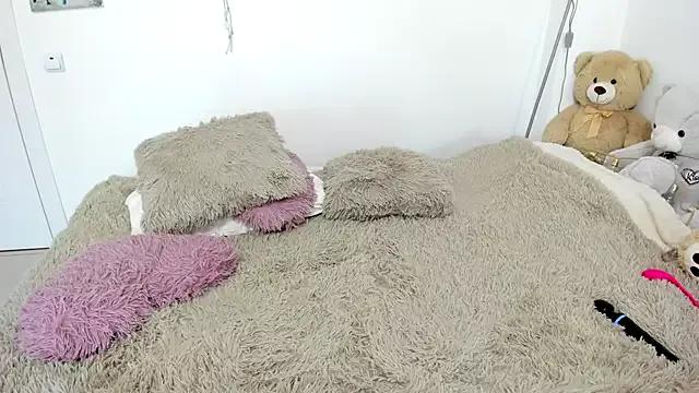 EmmaGracee_ from StripChat