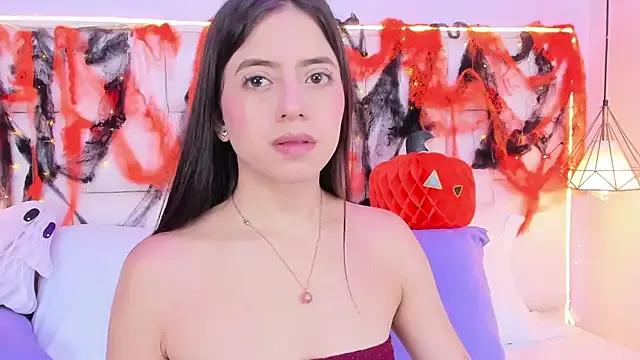 EmmaHolter from StripChat