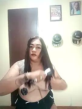 EmmaKantutera from StripChat