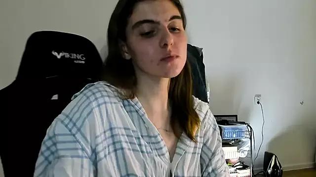 emmamurrr from StripChat is Freechat
