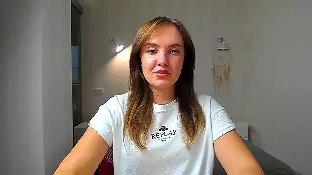 EmmaNorman from StripChat
