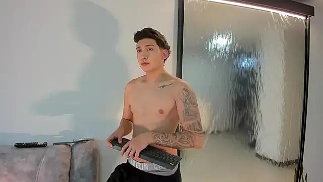 Emmanuel_scor from StripChat