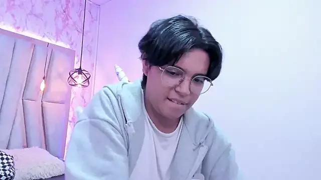 Emmapark_ from StripChat