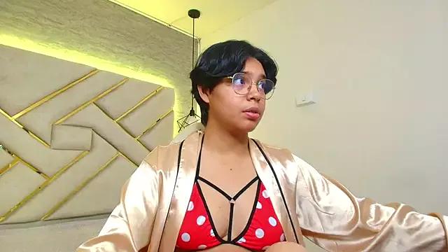 Emmapark_ from StripChat