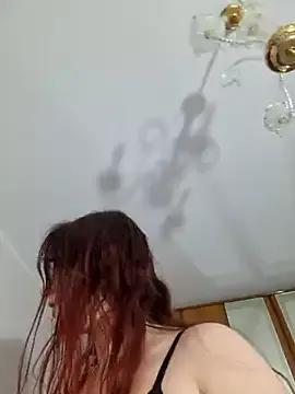 EmmaPeach97 from StripChat