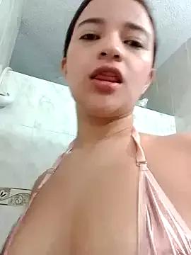 EmmaRose___ from StripChat is Freechat