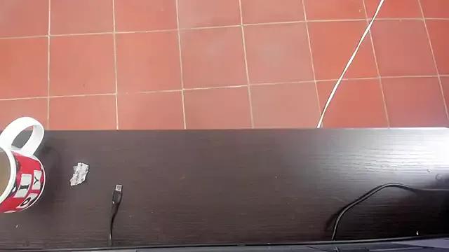 EmmaSweetCol from StripChat