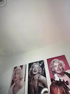 EmmaTapias from StripChat