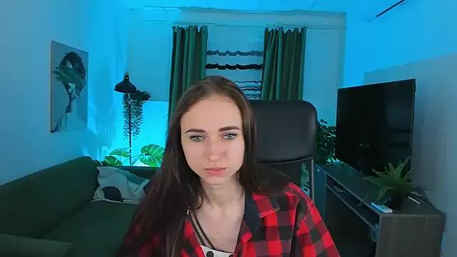 EmmaWatttsonn from StripChat