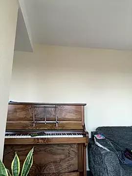 EmmaXXX666 from StripChat