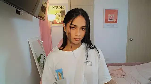 emmily_forev3r from StripChat