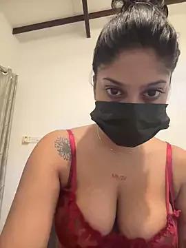 Emminemjemmy from StripChat is Freechat