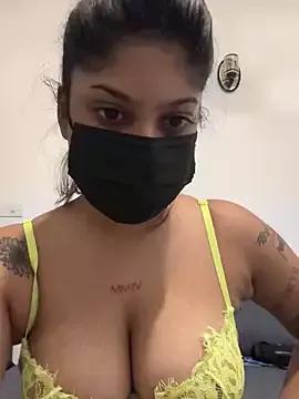 Emminemjemmy from StripChat is Freechat