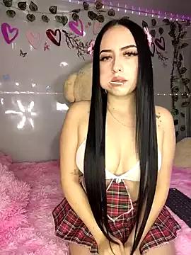emmy_bloom from StripChat