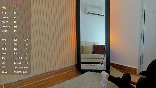 Emmy_Meadows from StripChat is Freechat
