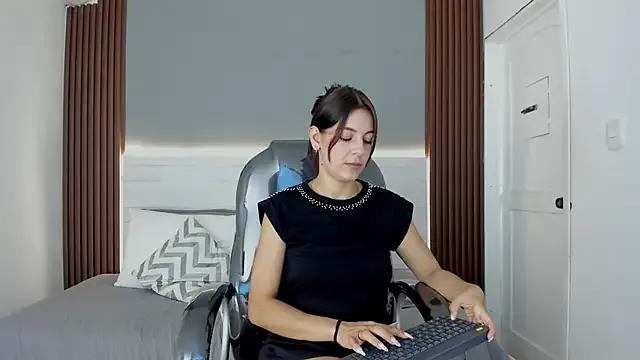 Emmy_Meadows from StripChat