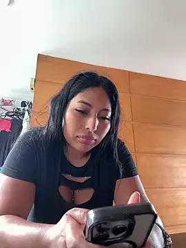 emmyjhonson07 from StripChat