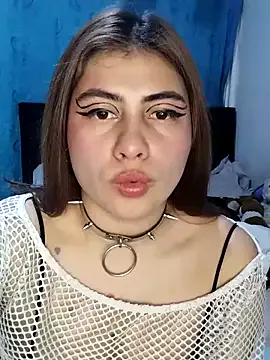 Emmyxxx on StripChat 