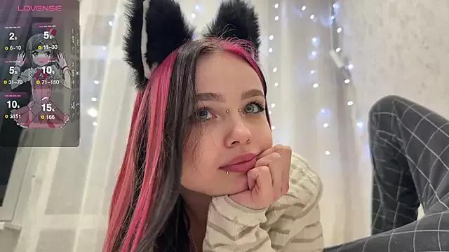 Try our streaming cams variety and talk on a personal level with our adorable girls streamers, showing off their bountiful shapes and dildos.