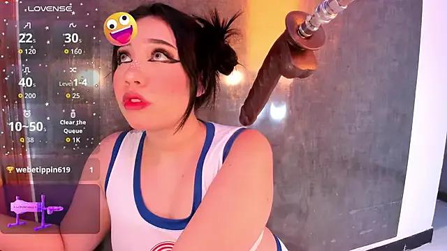 Emy_evie from StripChat