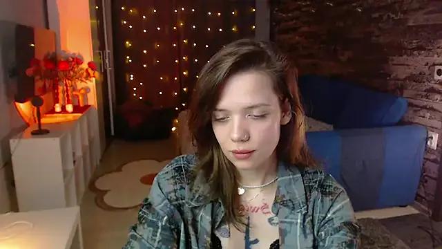 Try our streaming cams variety and talk on a personal level with our adorable girls streamers, showing off their bountiful shapes and dildos.