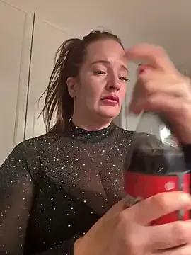 Engel_mia from StripChat