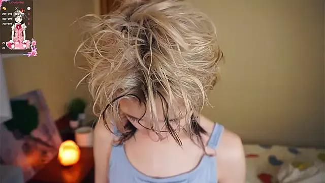 EngelAlman from StripChat