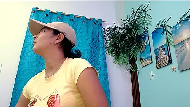 enicoldaniela779 from StripChat is Freechat
