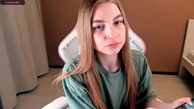 Enjoy_everymoment_ from StripChat is Freechat