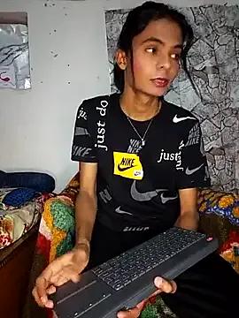 Enna_Zarza_ from StripChat