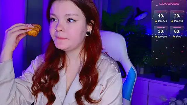 EnnySunrise from StripChat