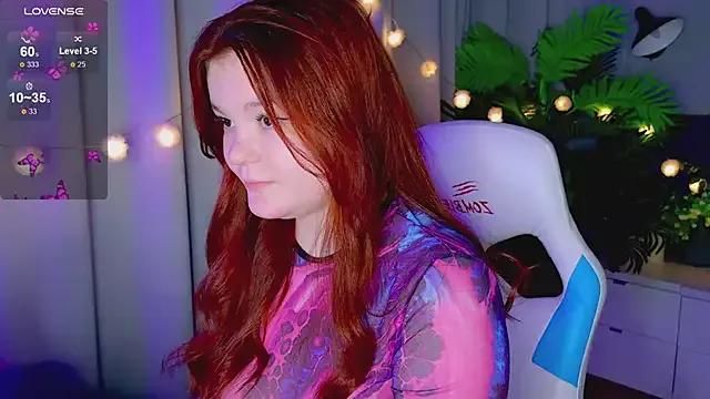 EnnySunrise from StripChat