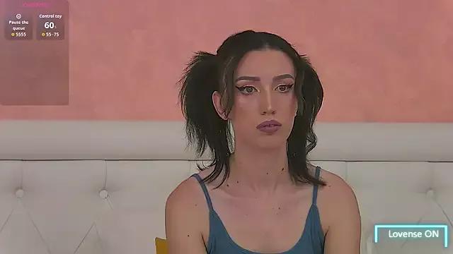 EnyaHazell from StripChat