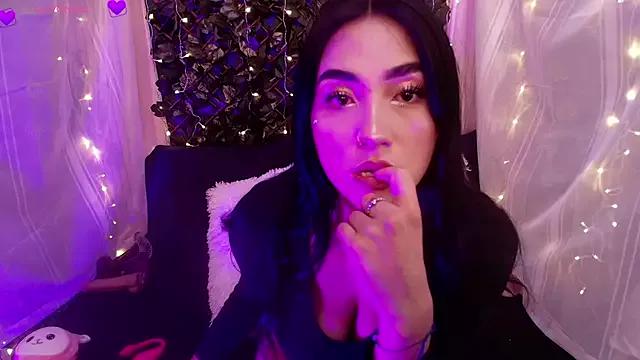 Enyel_valmina from StripChat