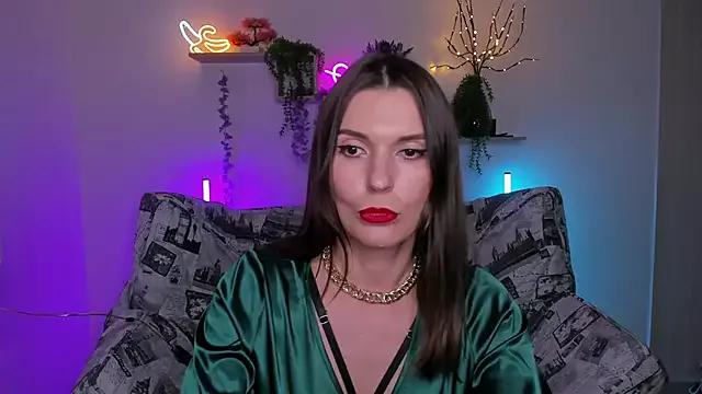 Try our streaming cams variety and talk on a personal level with our adorable girls streamers, showing off their bountiful shapes and dildos.