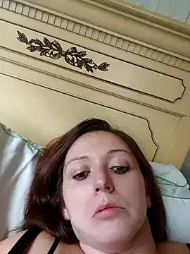 Erika_Bubbles from StripChat is Freechat