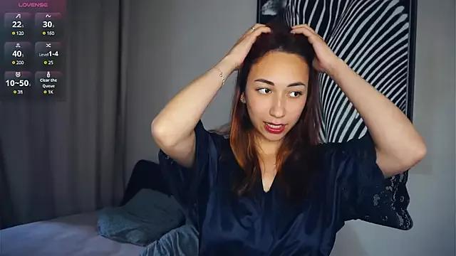 ErleneEggett from StripChat