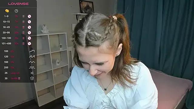 ErleneFellt from StripChat is Freechat