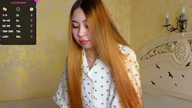 Try our streaming cams variety and talk on a personal level with our adorable girls streamers, showing off their bountiful shapes and dildos.
