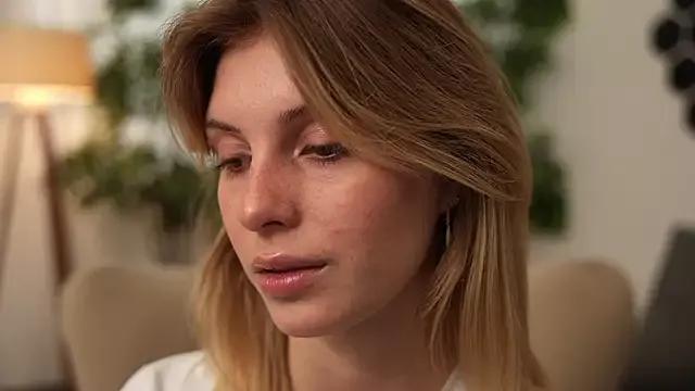 Erotic_vibes from StripChat is Freechat