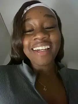 EscorpiLeoncita from StripChat is Freechat