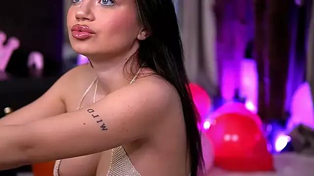 Try our streaming cams variety and talk on a personal level with our adorable girls streamers, showing off their bountiful shapes and dildos.