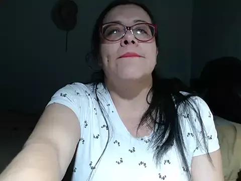 esmeralda-delmar from StripChat is Freechat