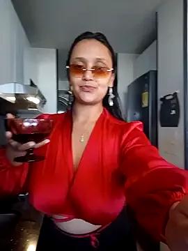 Esmeralda333 from StripChat is Freechat
