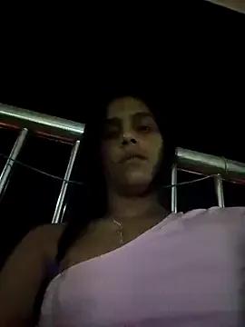 Esmeralda_247 from StripChat