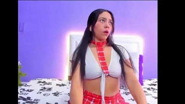 Esmeralda_BEAUTIFUL from StripChat