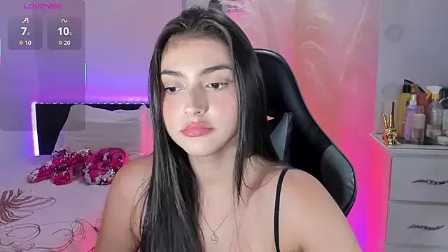 Esmeralda_colllins from StripChat