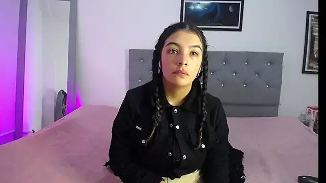 Esmeraldaa- from StripChat